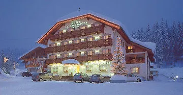 La Cacciatora Wellness & Beauty Hotel-1
